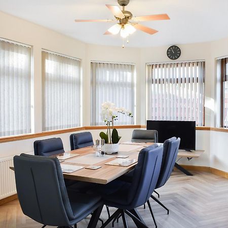Rycon Villa Turriff Екстериор снимка